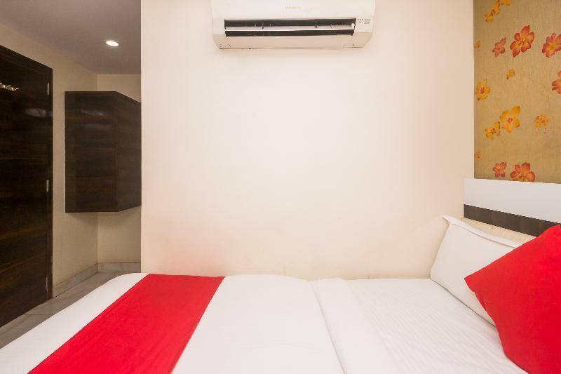 Oyo 8193 Hotel Pearl View Mumbai Bagian luar foto