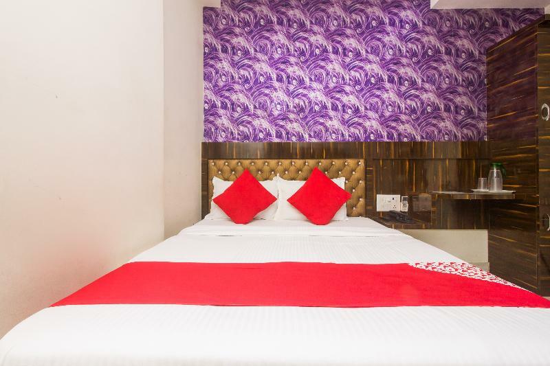 Oyo 8193 Hotel Pearl View Mumbai Bagian luar foto
